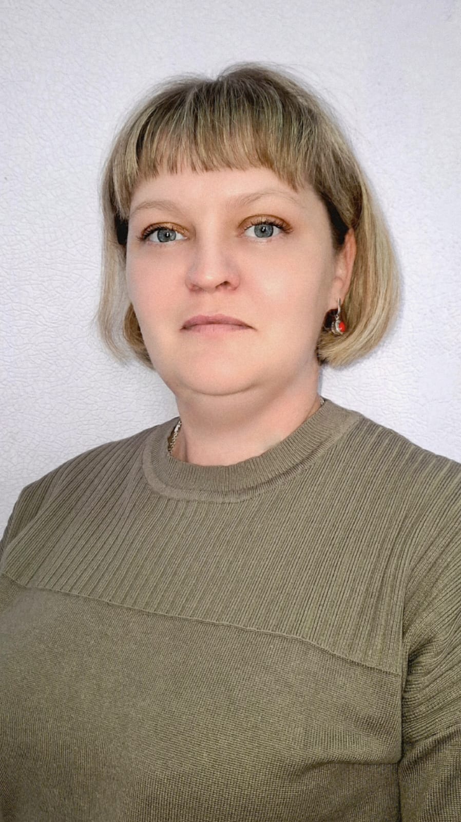 Басова Елена Вячеславовна.