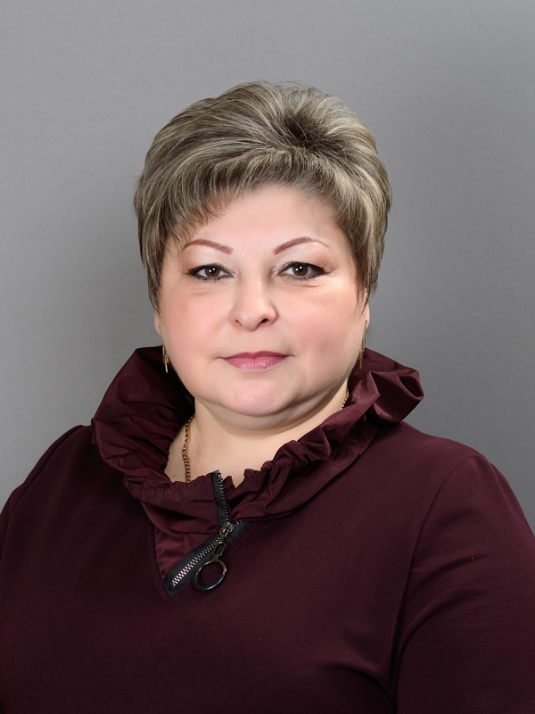 Попрядухина Елена Павловна.