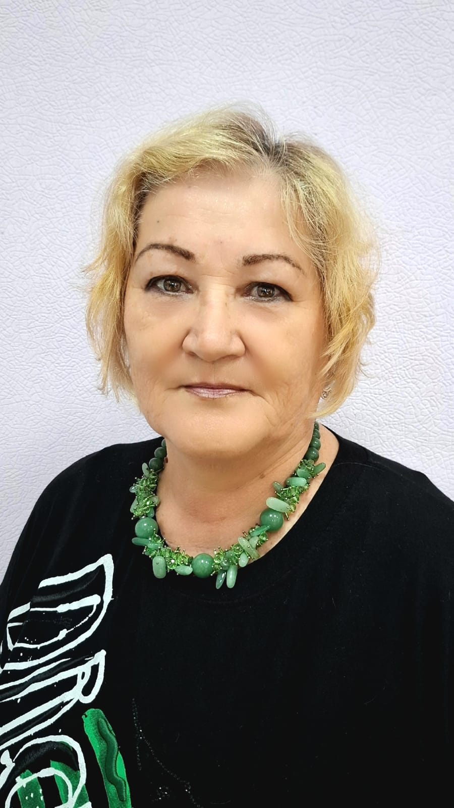 Кичигина Елена Амановна.